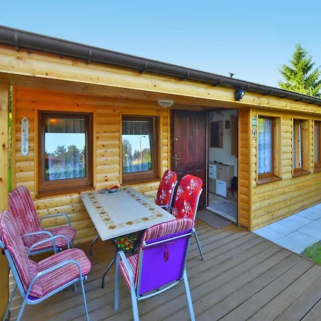 Дом отдыха Holiday Home In Rosnowo By Lake Rosnowskie, Cleaning Included